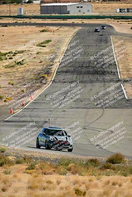 media/Oct-18-2025-Extreme Speed (Sat) [[d6d7e1fef1]]/Group 3 Purple/Session 3 (Turn 1)/